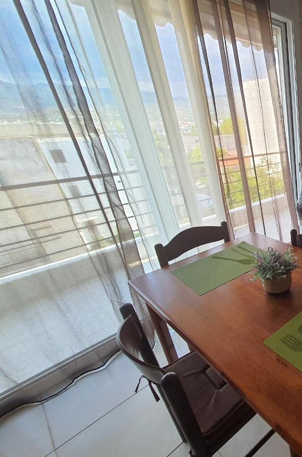 Seaside Beach Apartment Kalamata Esterno foto