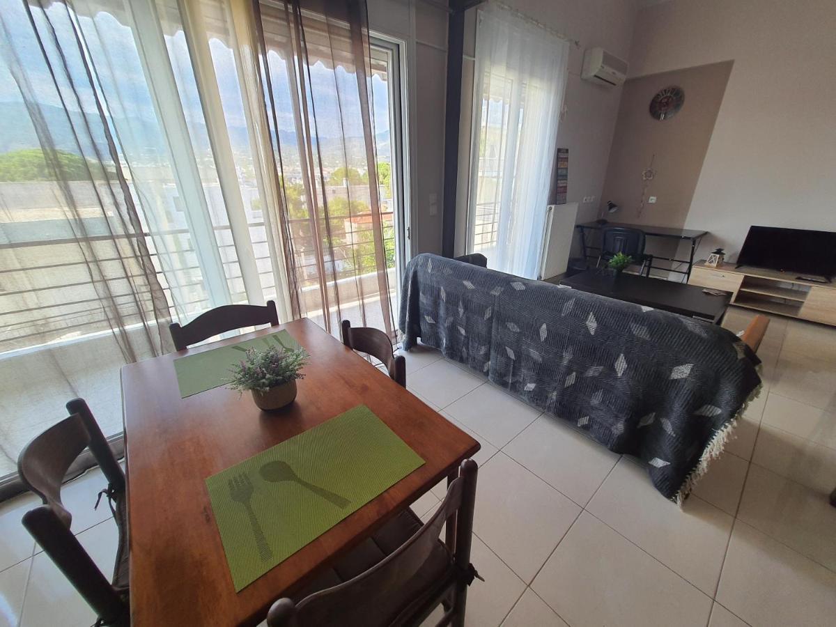 Seaside Beach Apartment Kalamata Esterno foto